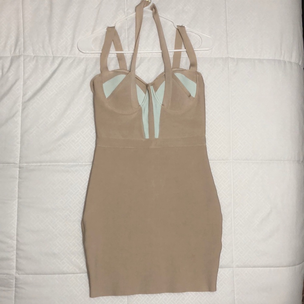 Tan bebe body-con dress, size Medium